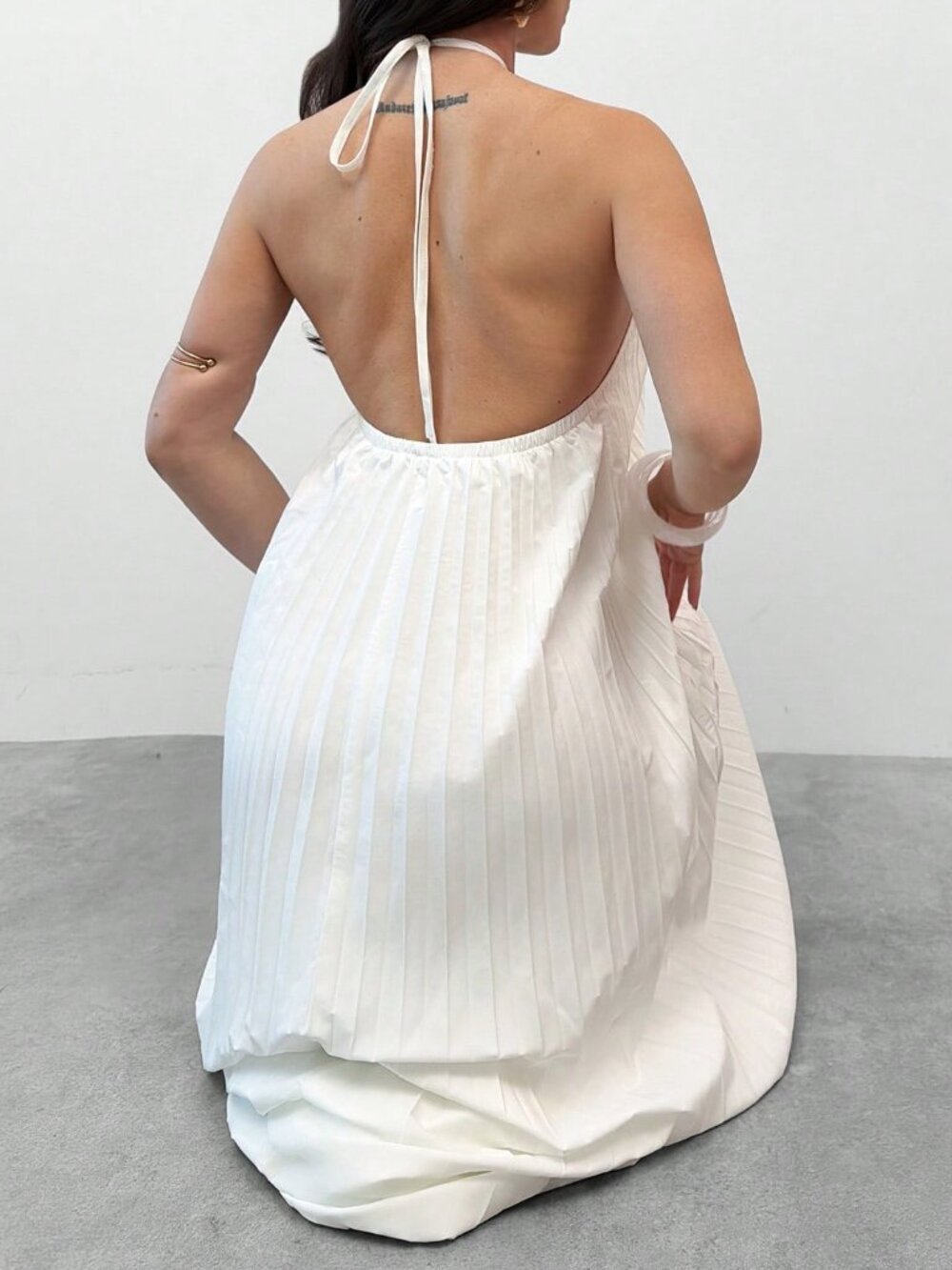 White Elegant Women's Pleated Halter Neck Maxi Dress - Picture 9 of 11